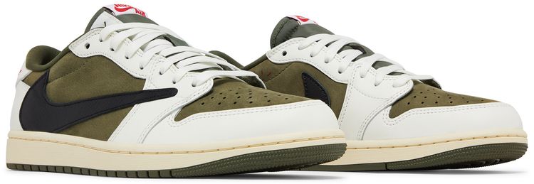 Travis Scott x Air Jordan 1 Retro Low OG SP 'Reverse Olive / Medium Olive' - 图片 8