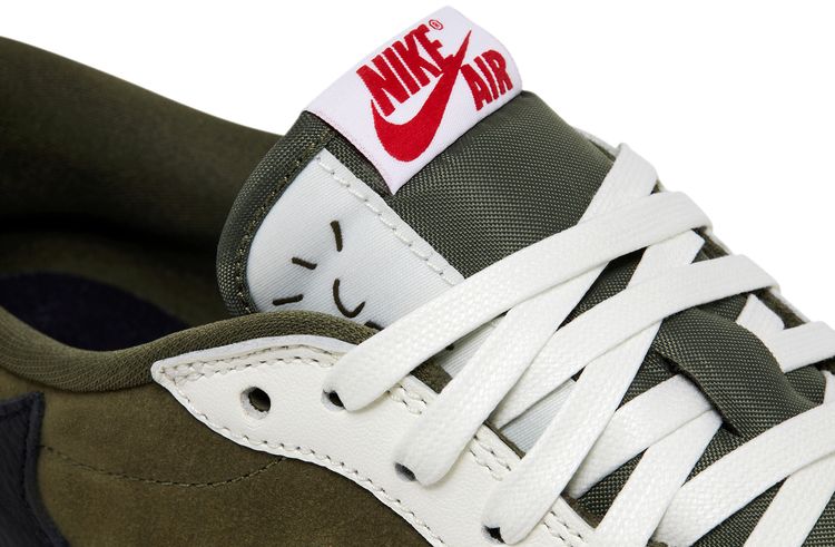 Travis Scott x Air Jordan 1 Retro Low OG SP 'Reverse Olive / Medium Olive' - 图片 9