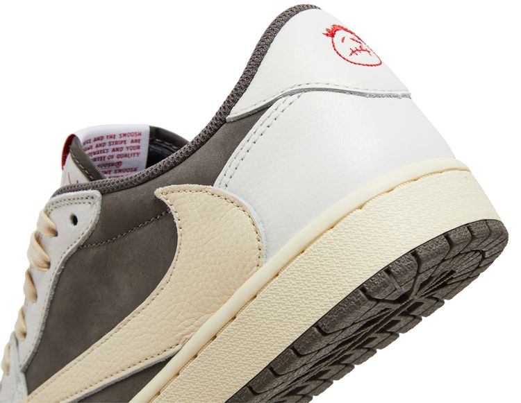 Travis Scott x Air Jordan 1 Retro Low OG 'Reverse Mocha' - 图片 9
